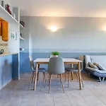 Front In Appartement